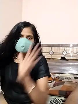 chandan19812 online show from June 7, 2026, 2:43 pm