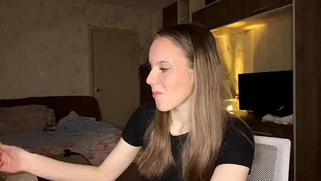 Snapshot of PrettyReal chatting on March 3, 2026, 8:09 am PrettyReal online show from March 3, 2026, 8:09 am