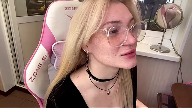 Just Ash online show from March 1, 2026, 7:43 am