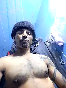 Snapshot of WeedingBorsht chatting on March 9, 2026, 9:46 am WeedingBorsht online show from March 9, 2026, 9:46 am