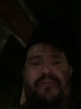 Snapshot of TioLukas69 chatting on March 2, 2026, 5:19 am TioLukas69 online show from March 2, 2026, 5:19 am