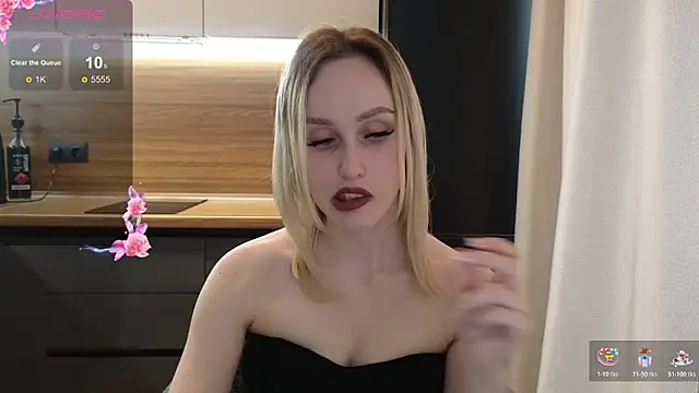 Bella Villen online show from May 6, 2026, 12:21 pm
