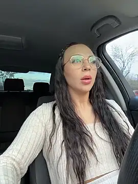 Bunny Lush online show from April 10, 2026, 4:06 am