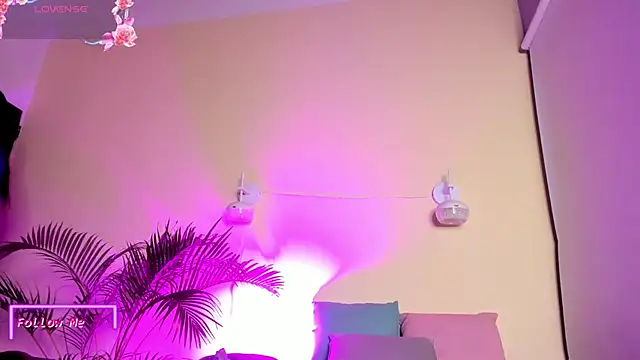  VALERIAGOMEZ online show from March 5, 2026, 10:55 am