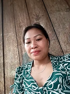 Mizu-hotshow online show from April 15, 2026, 10:55 am