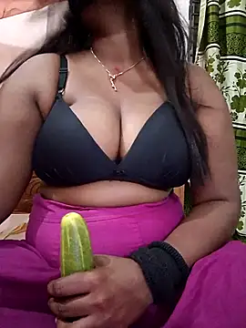 Snapshot of Rai_Choudhury chatting on March 16, 2026, 4:55 pm Rai Choudhury online show from March 16, 2026, 4:55 pm