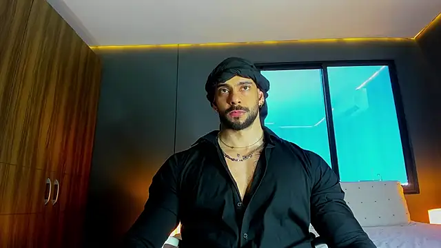 massimo visconti online show from March 28, 2026, 8:19 pm