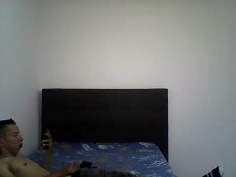 Angelxxx0826 online show from April 15, 2026, 3:08 pm