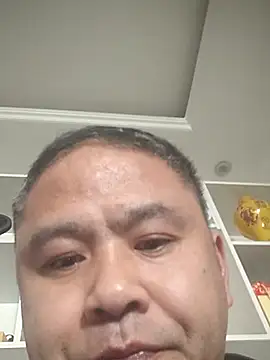 wanggang880903 online show from April 3, 2026, 4:54 am