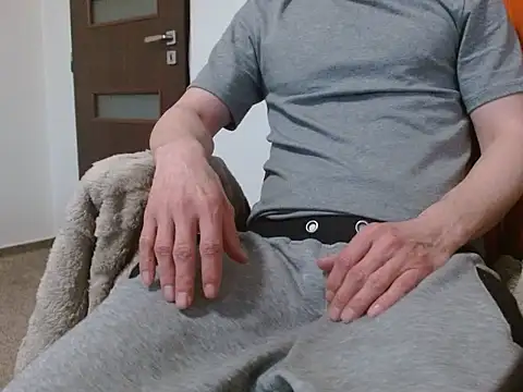 Sokarek online show from April 19, 2026, 5:29 am