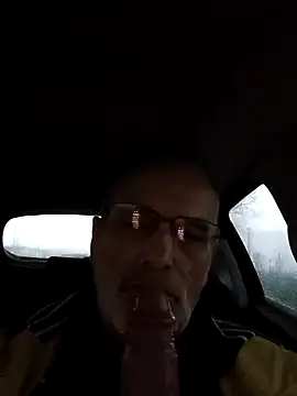 Snapshot of lui8181 chatting on March 11, 2026, 5:41 pm lui8181 online show from March 11, 2026, 5:41 pm