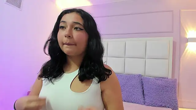 Emmyhorny   online show from March 3, 2026, 3:23 am