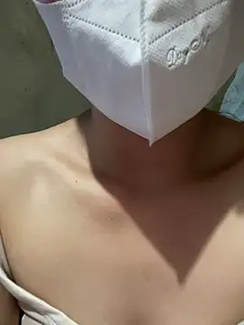 Snapshot of Lamlam68 chatting on March 2, 2026, 4:25 am Lamlam68 online show from March 2, 2026, 4:25 am