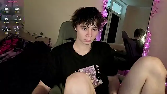 AnthonyCuutie online show from May 10, 2026, 4:01 pm