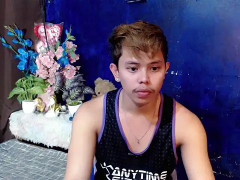 Baby Maxxx online show from April 4, 2026, 8:12 am