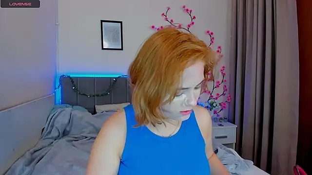 DellaRows online show from April 7, 2026, 5:30 am