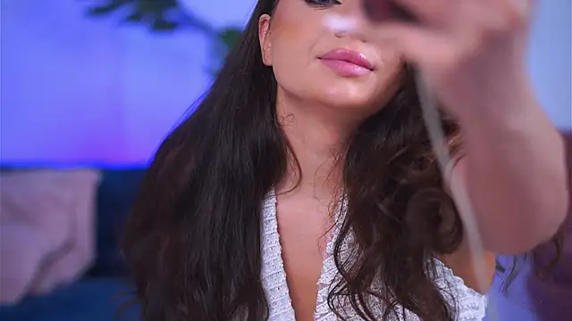 Ashlee Angel online show from March 27, 2026, 10:26 am