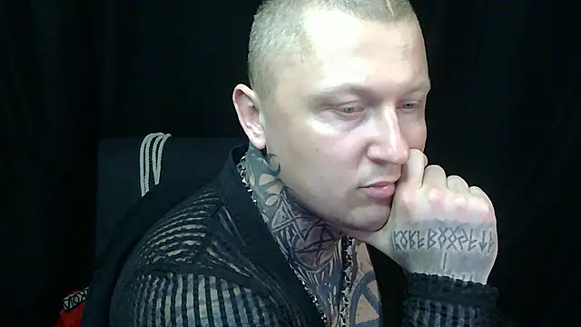 Snapshot of devilWithTats chatting on June 2, 2026, 10:06 am devilWithTats online show from June 2, 2026, 10:06 am