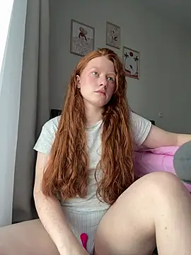 gingerlatte online show from April 14, 2026, 8:42 am