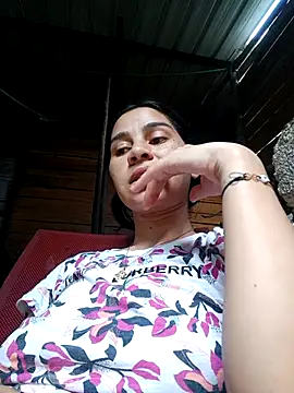 Snapshot of Sophia_Noah chatting on March 2, 2026, 10:05 pm Sophia Noah online show from March 2, 2026, 10:05 pm