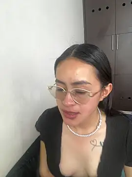 Anni Rose online show from March 17, 2026, 12:19 pm