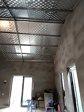 Lilinn  online show from April 8, 2026, 10:04 am