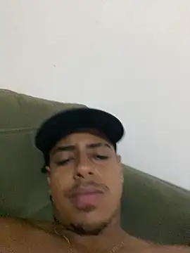 Juni0r777 online show from March 3, 2026, 5:57 am