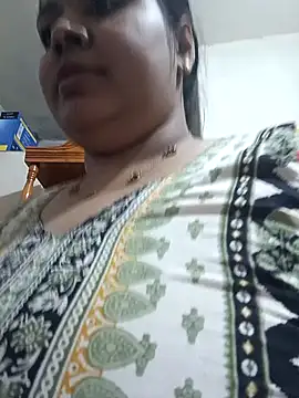 hot- girls online show from March 1, 2026, 7:21 am