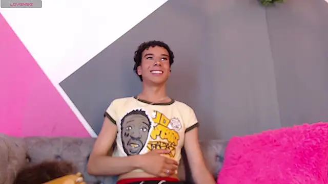 Lord Tayron online show from March 5, 2026, 3:02 am