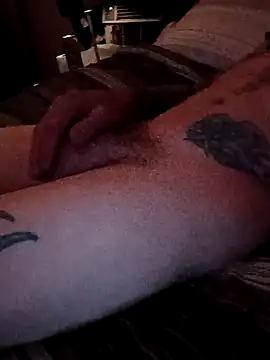 justalittlecountry87 online show from March 27, 2026, 11:37 pm