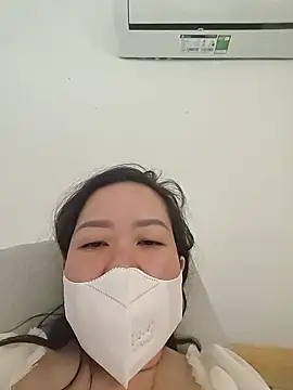 Snapshot of Swee-x1 chatting on March 3, 2026, 6:30 am Swee-x1 online show from March 3, 2026, 6:30 am