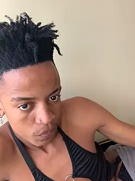 Snapshot of Kinky-Nicky04 chatting on March 11, 2026, 12:44 pm Kinky-Nicky04 online show from March 11, 2026, 12:44 pm