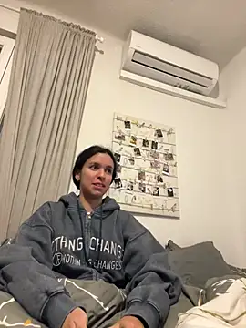 Genblan online show from March 9, 2026, 1:59 pm