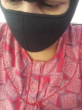 Tamillaxmi12 online show from April 13, 2026, 6:08 am