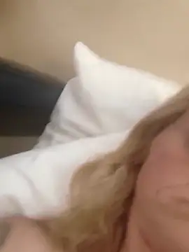 toxicbish online show from April 9, 2026, 11:15 am