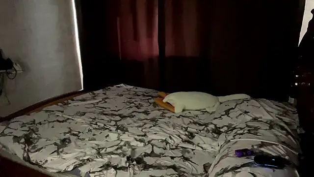 TecnaSanzz online show from March 27, 2026, 7:14 am