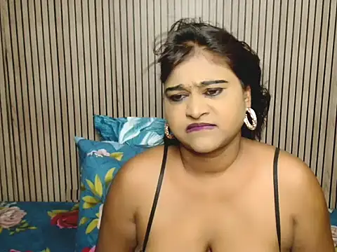 Sexy Eva42xxx online show from March 26, 2026, 6:24 pm