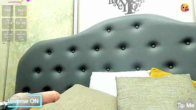 Snapshot of Steissy_cossio chatting on March 2, 2026, 2:35 pm Steissy cossio online show from March 2, 2026, 2:35 pm