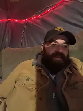 Snapshot of tytymcgee90 chatting on March 3, 2026, 11:27 am tytymcgee90 online show from March 3, 2026, 11:27 am