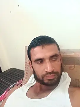 Snapshot of gauravsexy chatting on March 2, 2026, 8:21 am gauravsexy online show from March 2, 2026, 8:21 am