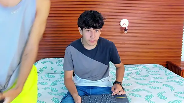 peakk twiinns online show from March 20, 2026, 11:48 am