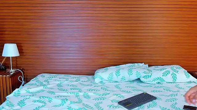 peakk twiinns online show from April 10, 2026, 11:26 am