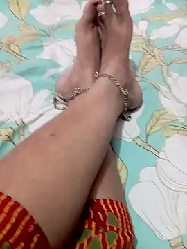 rubiarjun1990 online show from May 14, 2026, 10:11 am