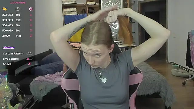 Mary Blu online show from November 27, 2025, 4:20 pm