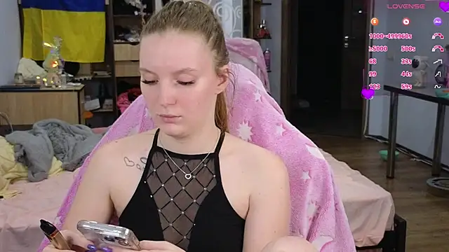 Mary Blu online show from February 28, 2026, 6:09 pm