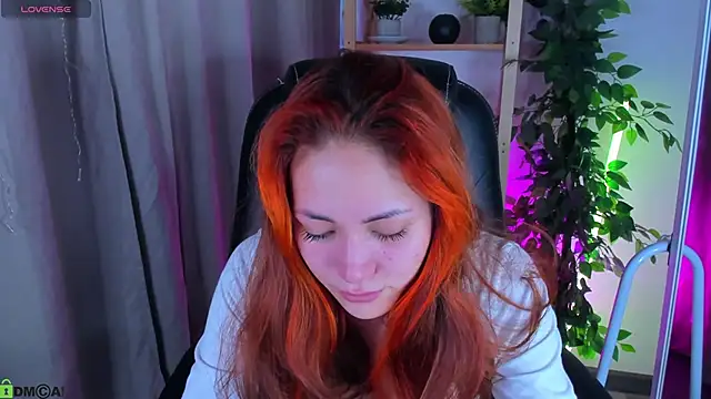 Alishha Sky online show from April 21, 2026, 12:23 am