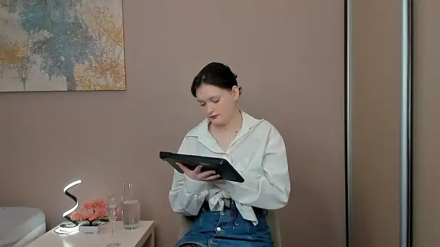 ManaGallob online show from March 18, 2026, 4:26 am