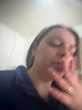 diavola bionda online show from March 2, 2026, 12:23 pm