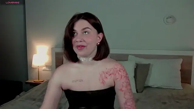 HermioneMoon online show from March 30, 2026, 4:19 pm