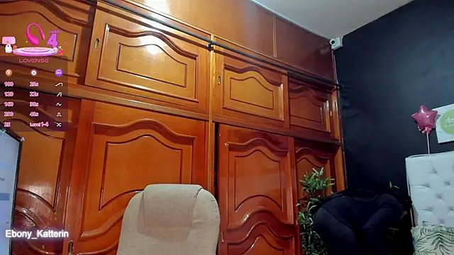 ebony katterin online show from March 7, 2026, 12:13 pm